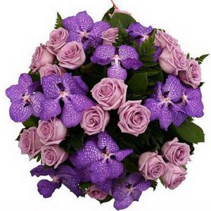 Bouquet with rose, vanda orchid, 30 stems