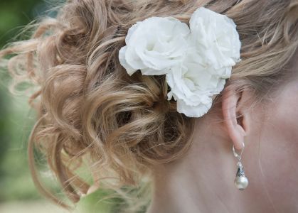 hair flowers, lisianthus (white)