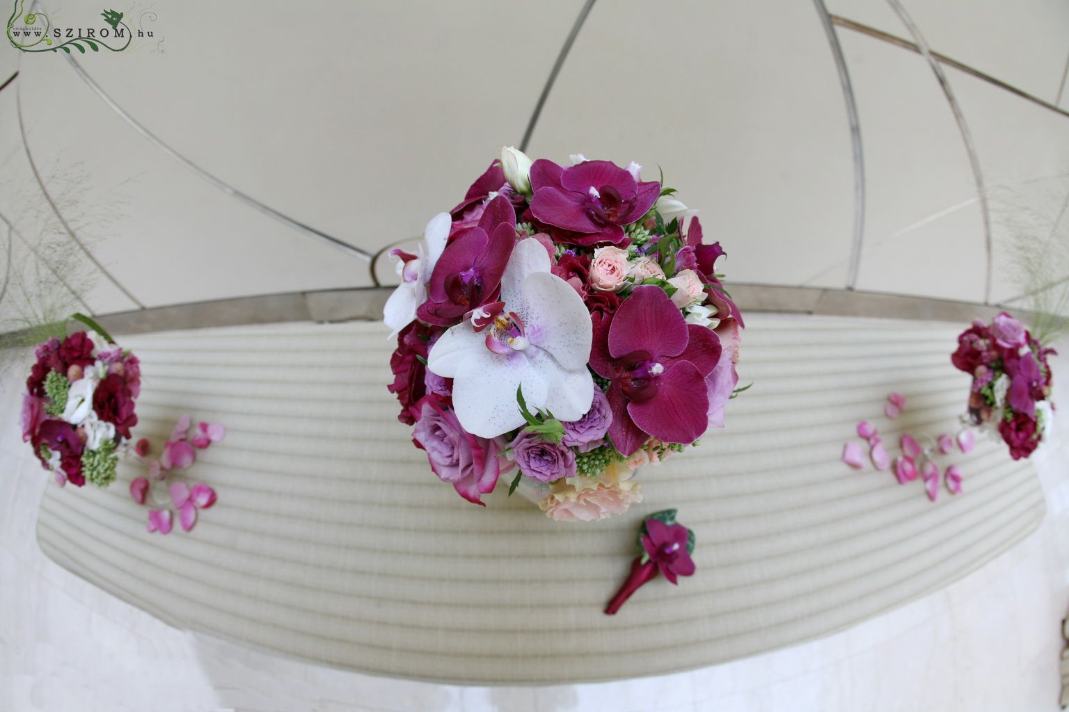 Virág dekoráció, Gresham (rózsaszín, lila, bordó), esküvő