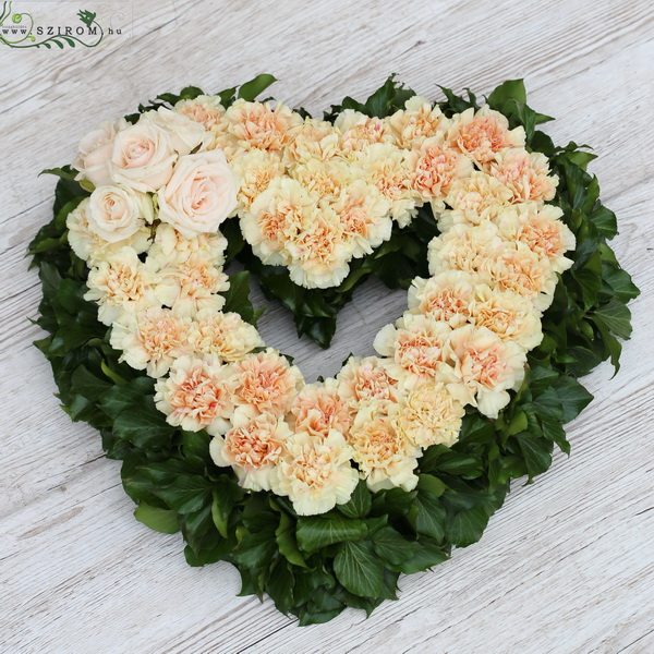 flower delivery Budapest - heart wreath of peach colored carnations and 5 roses  (40cm, 45 st)