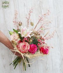 flower delivery Budapest - Rustic bouquet with grasses, lilies, roses (11 stems)
