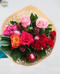 flower delivery Budapest - Small rose bouquet with warm colors , bunny ears (7 stems)