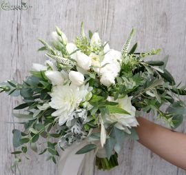 flower delivery Budapest - bridal bouquet (veronica, tulips, dahlia, lizianthus, white)