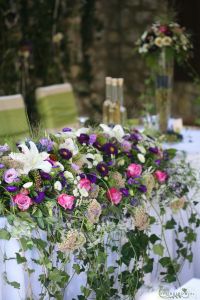 Main table centerpiece Bélapátfalva (rose, lily, lisianthus, sedum, echinacea, aster, purple, pink, white) Centerpiece, wedding