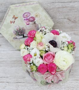 Romantic Vintage Spring box