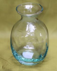 little glass vase (11cm)