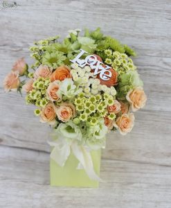 bouquet with small flowers in paper-vase (20 st)