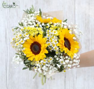 Sunflower with smallflowers