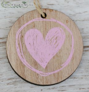 hanging wooden slice with pink heart(5,5cm)
