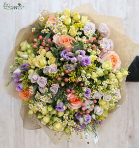 big colorful bouquet made of small flowers (34 st)