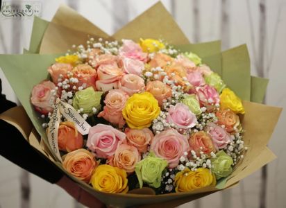 40 pastel peachie roses with baby's breath