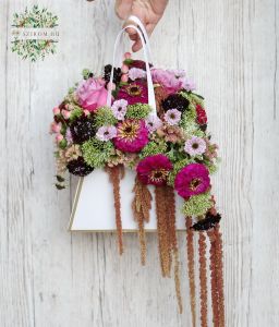 Flowerbag box with seasonflowers