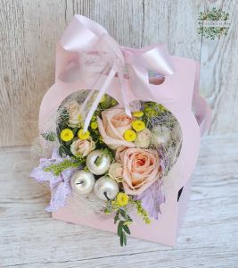 Heart shaped bag with pastel flowers, apples (8 stems)