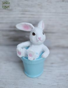 ceramic bunny boy in blue bucket (6cm)