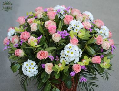 Big flower basket with roses, orchids, daisies, limoniums (92 stems)