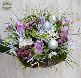 Winter bouquet with small flowers