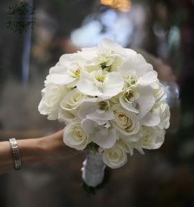Bridal bouquet (rose, phalaenopsis orchid, white)