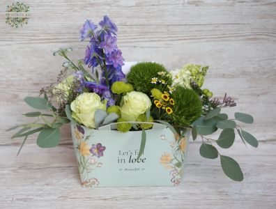 Papiertasche mit Bleue - Grüne Blumen (12 Stiele)