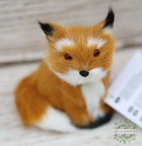 kleiner sitzender Fuchs (7cm)