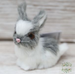 gray spotted bunny figure (7cm)