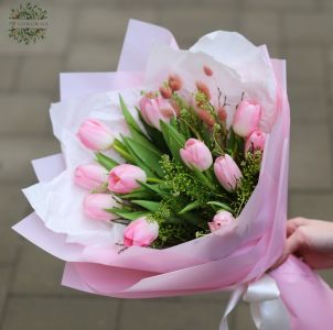 Pink tulips with bunny ears, and fluffy paper (13 stems)