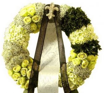 big striped wreath with 130 flowers (88cm)