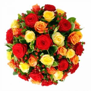 35 roses and hypericum