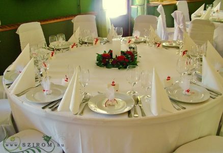 Wedding centerpiece with candle , Dudok Restaurant Budakeszi  (rose, spray rose)