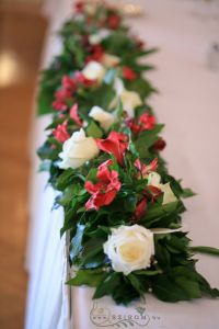 Main table centerpiece (roses, alstromeries, pink, white) Gellért Hotel Budapest, wedding