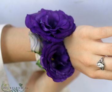 wrist corsage made of lisianthus (purple)