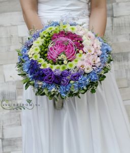 Bridal bouquet Teller (plate) style (limonium, hydrangea, liziantus, matricaria, santini, aster, hypericum, paeonia) Blue, pink, purple, green