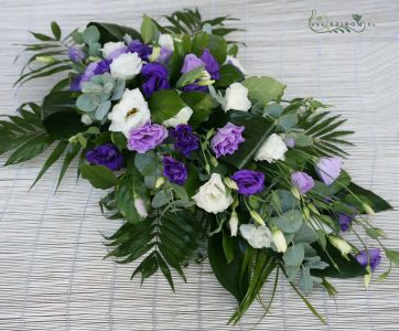 teardrop car flower arrangement with lisianthus (purple, white)