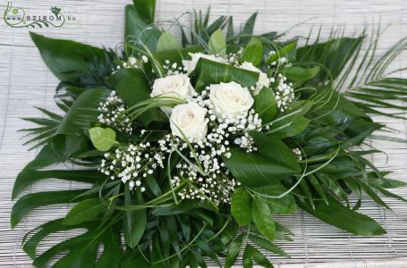 round car flower arrangement with lots of greenery (rose, gypsophila, white)