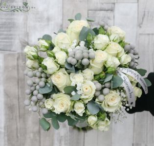 Bridal bouquet with brunnia. (white, silver)