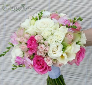Bridal bouquet of roses, spray roses and freesias (white, pink)
