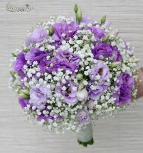 Bridal bouquet of lisianthusses and baby's breath (purple)