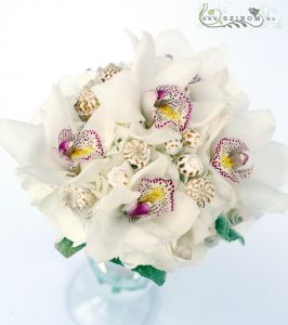 Bridal bouquet with orchids and seashells (white)