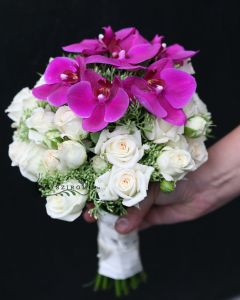 Bridal bouquet of orchids and spray roses (white, purple)