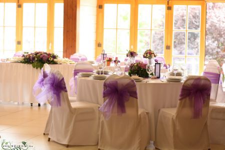 Purple flower decor,1 main and 1 guest centerpiece price, Petneházy Club, wedding
