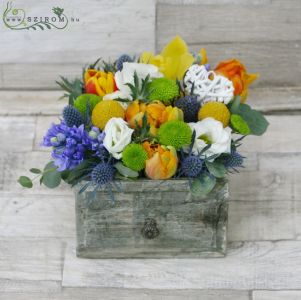 Colorful flowerdrawer (16 stems)