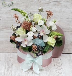 New years heart box with sparkling flowers