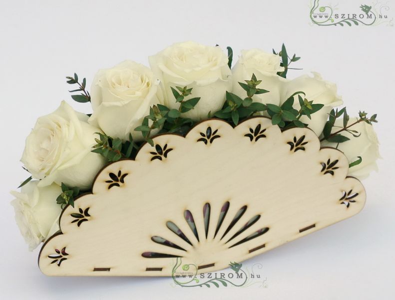 Legyező csokor (fehér rózsa), esküvő