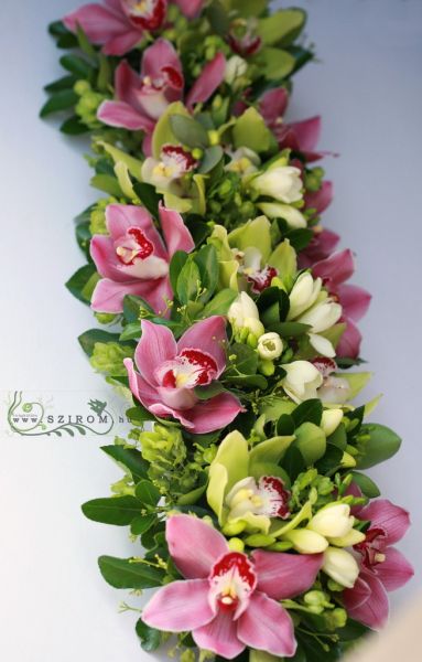 Főasztaldísz (frézia, orchidea, rózsaszín, zöld), Manna, esküvő