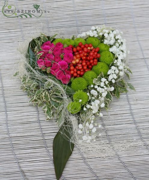 Szív asztaldísz (rózsaszín, zöld), esküvő
