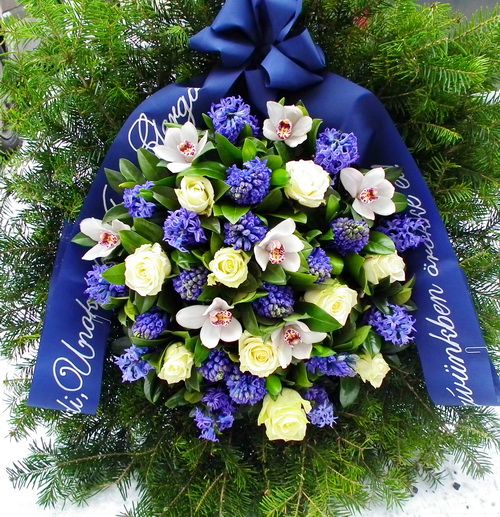 standing wreath with roses, orchids and hyacinthus (1m)