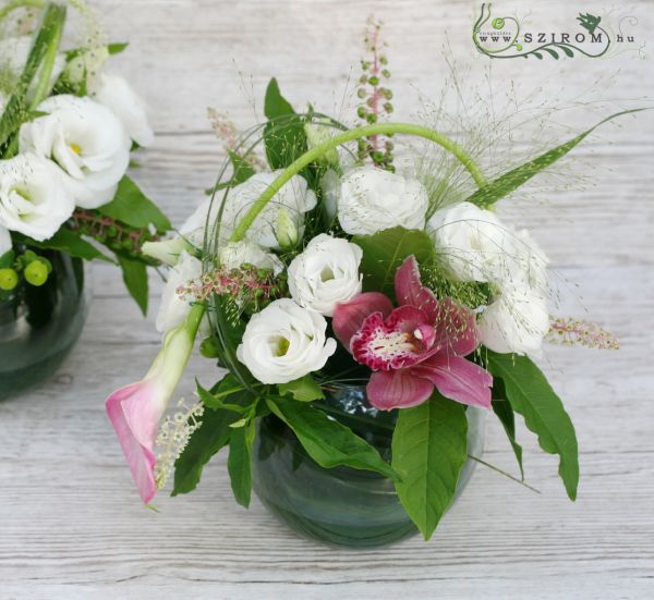 Centerpiece (orchid, liziantus, cala, white, pink), wedding