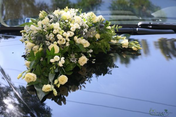 autoschmuck-hochzeit-weisser-bmw-blumenstrauss-rosa-satinbaender - PSM  SECURITY GmbH - Ihr Sicherheitsdienst in Göttingen