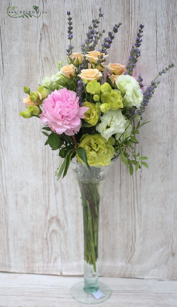 High wedding table decoration (lisianthus, peonia, lavender)