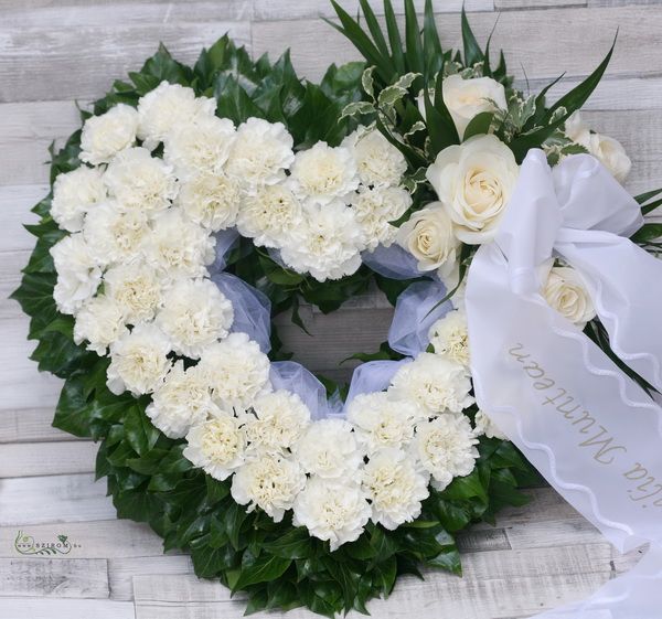 heart shaped wreath made with white roses and carnations (48cm, 25st)