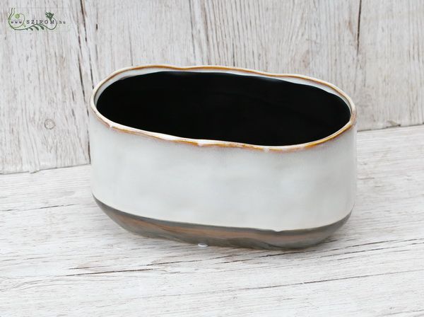 oblong cream-black pot (h: 25cm, l: 13cm)